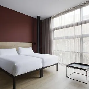 Apartahotel Allada 3*, Barcelona